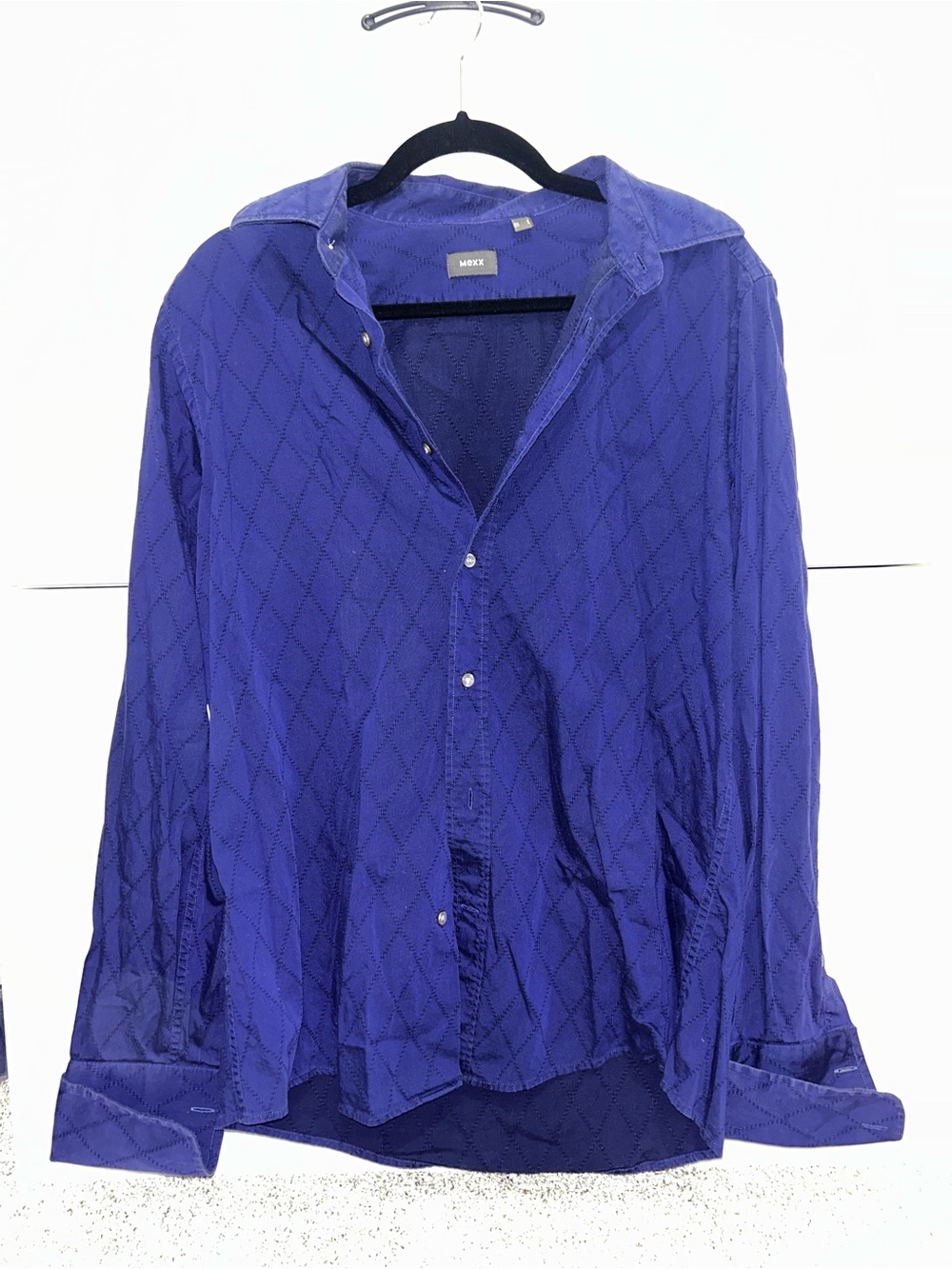 Mexx Men's Button-Down Shirt in Deep Purple with Diamond Texture